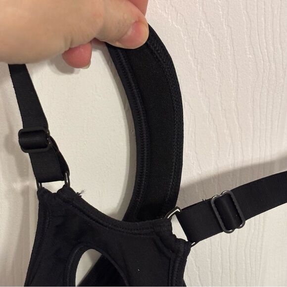 Lands' End | Women’s Black Sports Bra 34D Racerback 3 Prong Closure - Picture 14 of 15